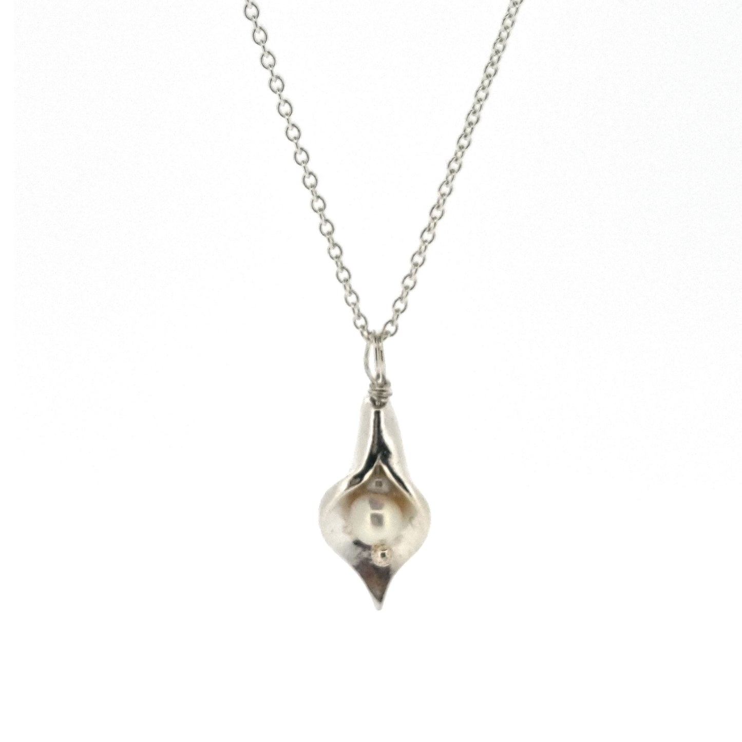 Silver calla lily pendant with central white pearl on silver chain - small