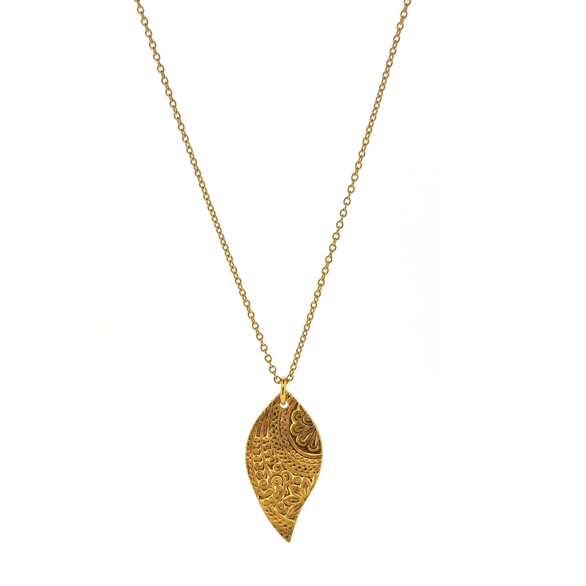 Yellow gold vermeil leaf-shaped patterned pendant on a yellow gold vermeil chain. Large.