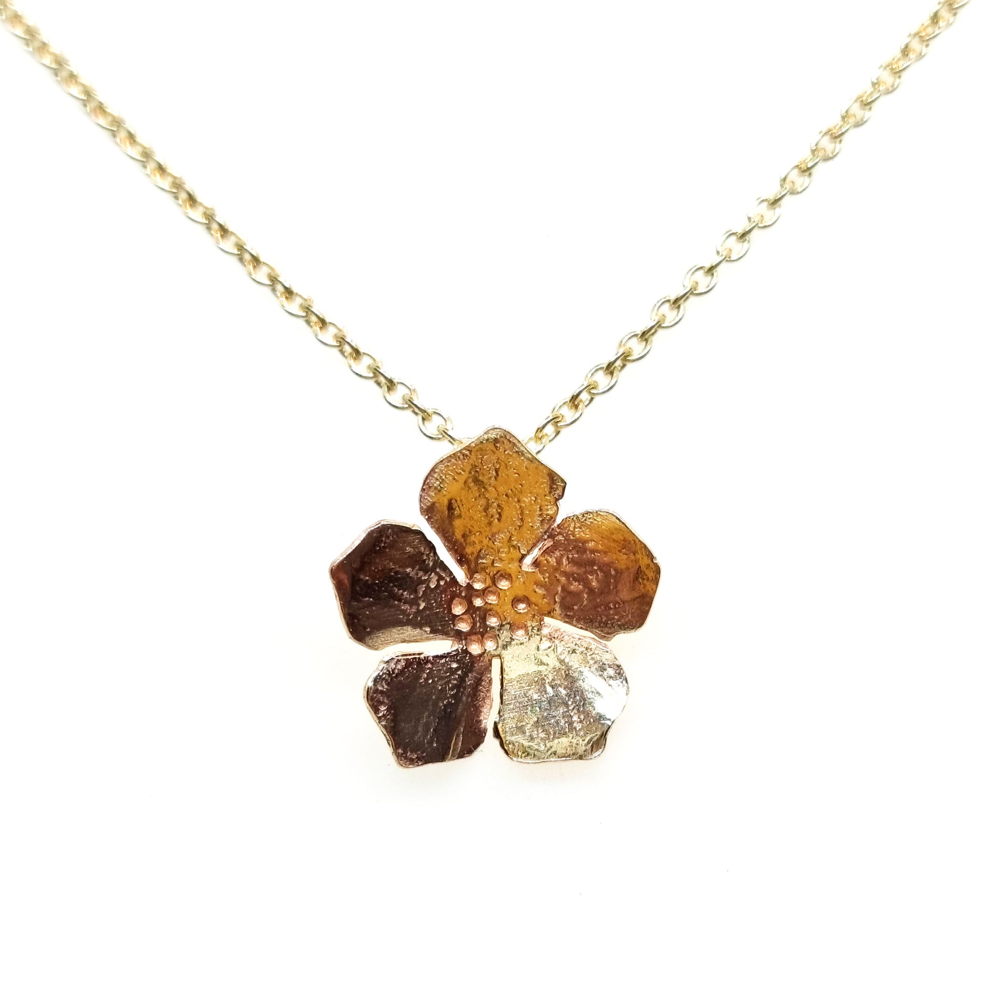 9ct yellow gold 5 petal flower pendant on chain