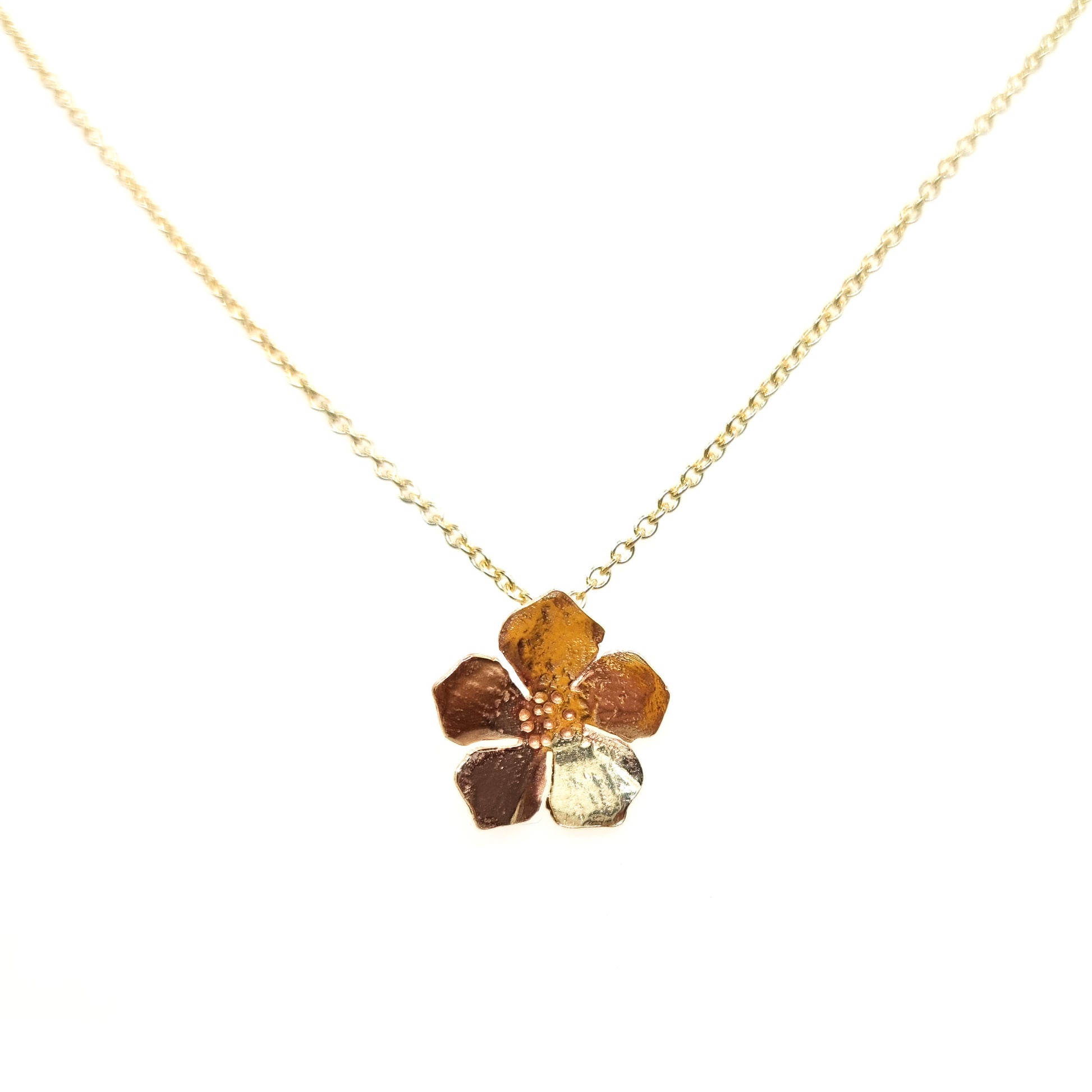 9ct yellow gold 5 petal flower pendant on chain