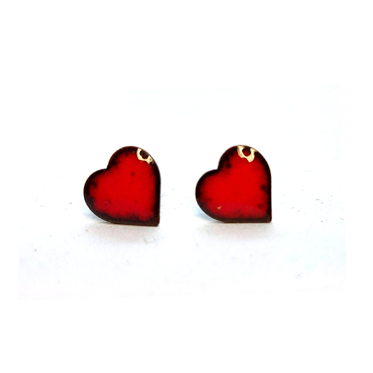 Red enamel heart stud earrings