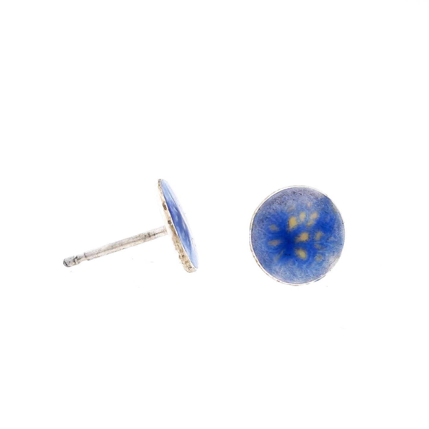 Round silver stud earrings with a blue and white enamel speckled pattern.