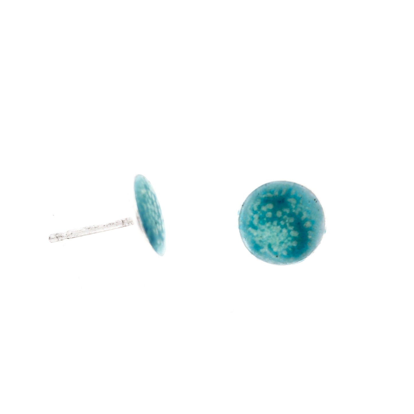 Round silver stud earrings with a turquoise and clear speckled enamel.